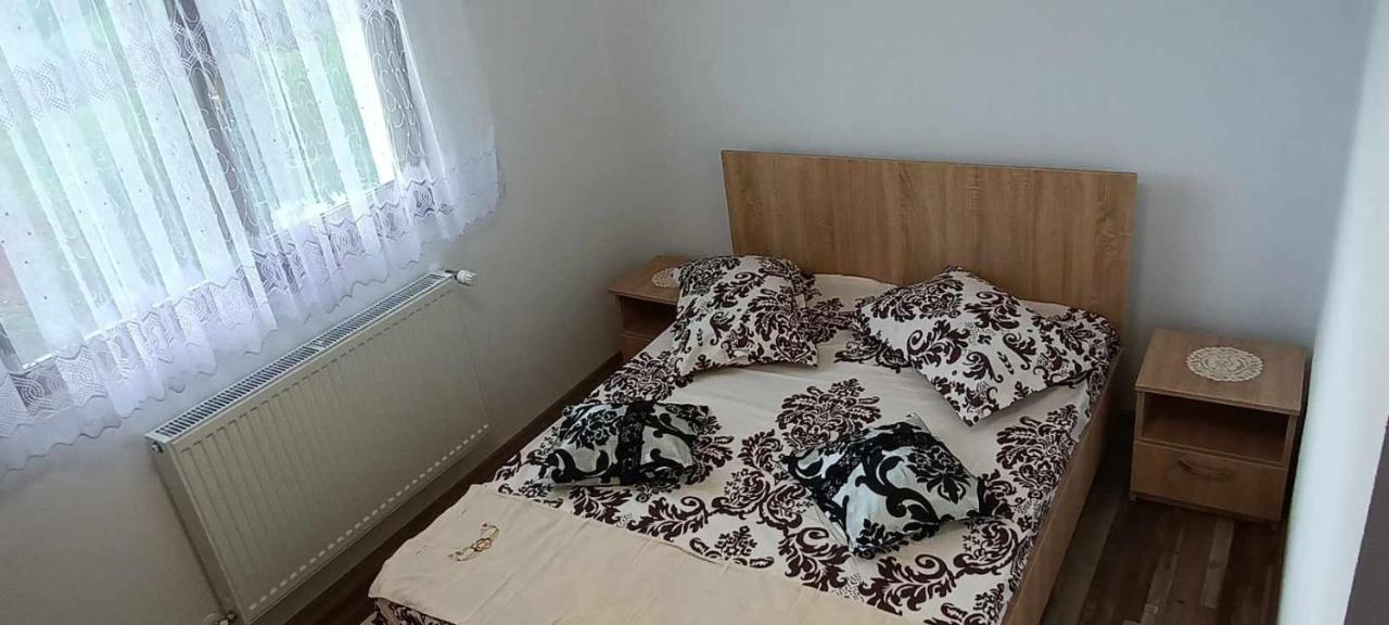 Casuta Din Livada Villa Majszin Kültér fotó