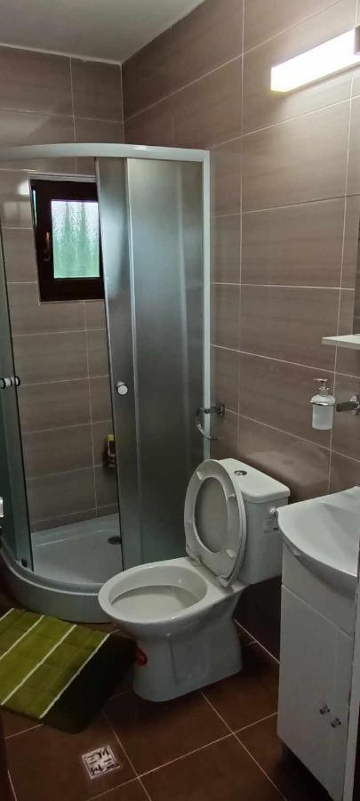 Casuta Din Livada Villa Majszin Kültér fotó