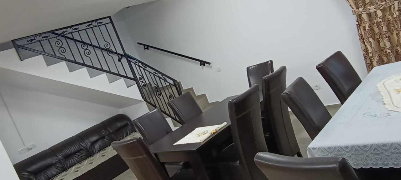 Casuta Din Livada Villa Majszin Kültér fotó