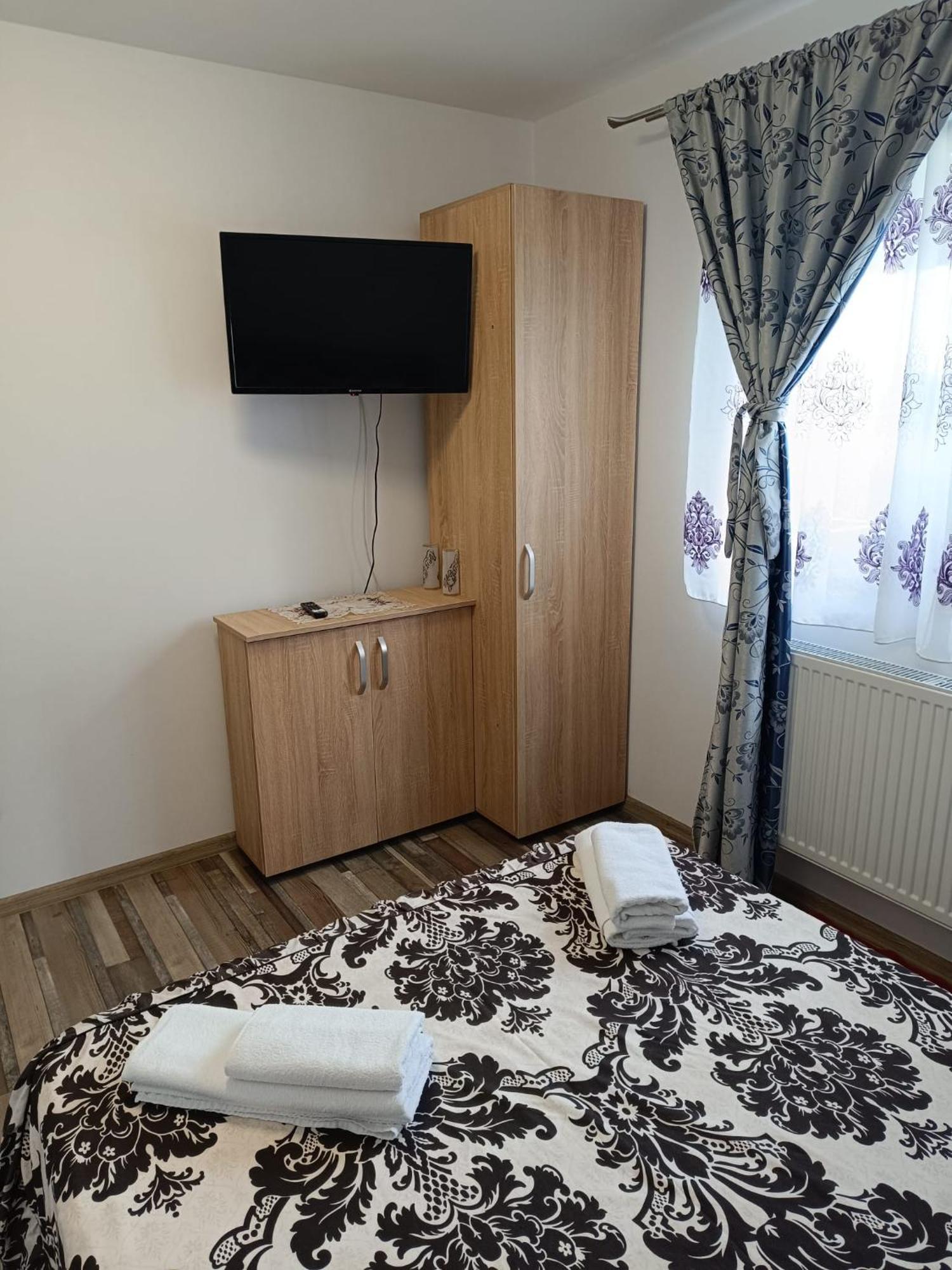 Casuta Din Livada Villa Majszin Kültér fotó