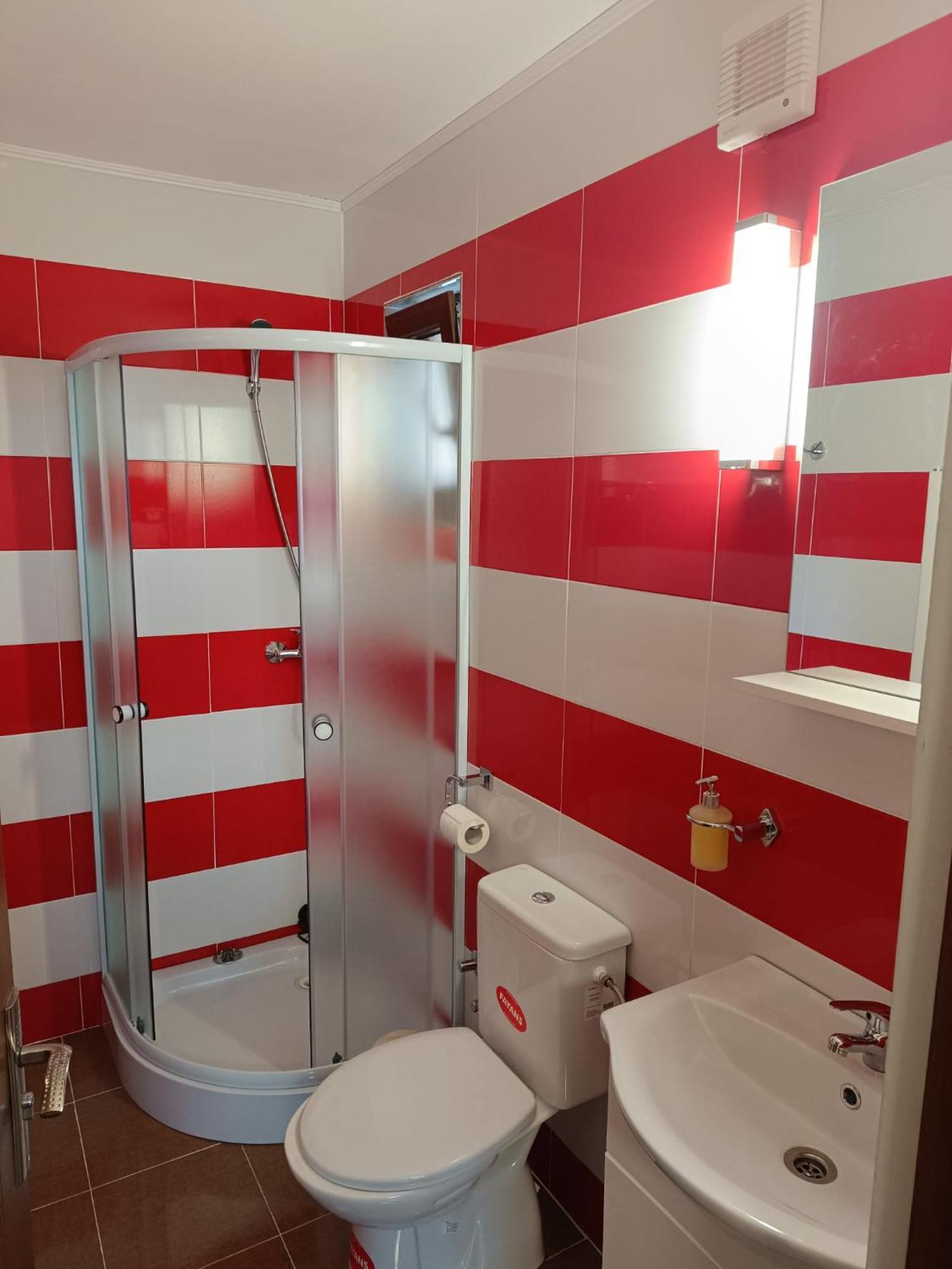 Casuta Din Livada Villa Majszin Kültér fotó